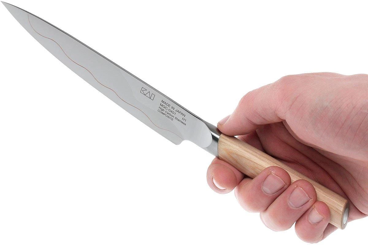 Kai Seki Magoroku Composite Couteau Universel 15 Cm MGC-0401 9 Kai Seki Magoroku Composite Couteau Universel 15 Cm MGC-0401 – Image 7