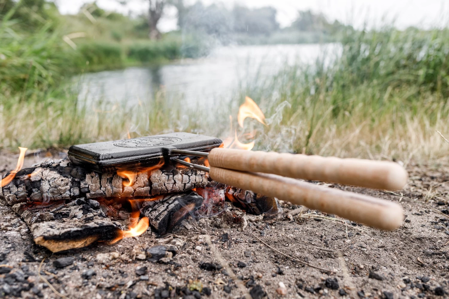 Petromax Fer à Gaufres En Fonte PMWF-IRON-S 5 Petromax Fer à Gaufres En Fonte PMWF-IRON-S – Image 4