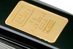 Victorinox Classic Gold Ingot 1gr 0.6203.87 Couteau Suisse -Couteaux Soldes VT0 6203 87 04 victorinox