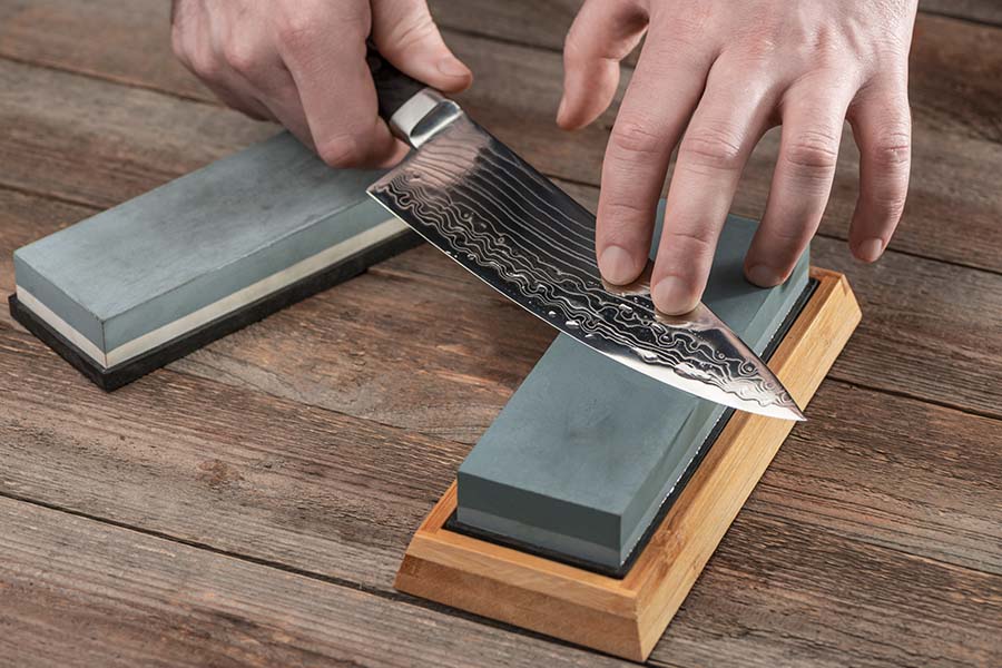 Couteaux Soldes -Couteaux Soldes Aiguiser couteau manuellement